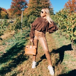 Meet your Posher, Marisa